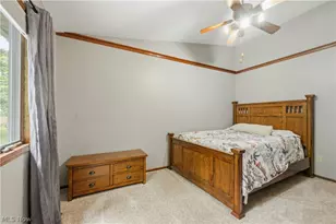 2402 Woodlawn Dr NW, Dover, OH 44622 - Photo 25
