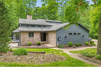 2402 Woodlawn Drive NW, Dover, OH 44622 - Photo 1