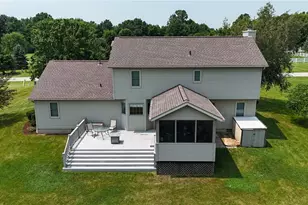 6737 Philip Ln, Wooster, OH 44691 - Photo 3
