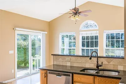 37603 Stoney Lake Drive, North Ridgeville, OH 44039 - Photo 5
