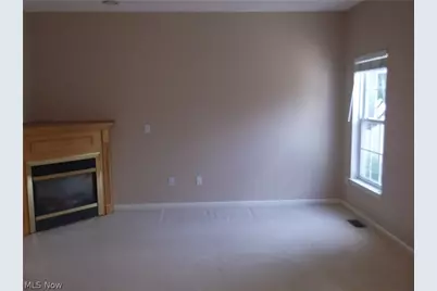 37603 Stoney Lake Drive, North Ridgeville, OH 44039 - Photo 9