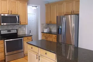 37603 Stoney Lake Dr, North Ridgeville, OH 44039 - Photo 17