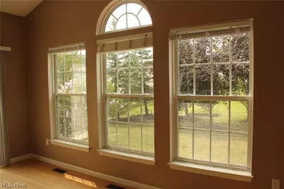 37603 Stoney Lake Drive, North Ridgeville, OH 44039 - Photo 7