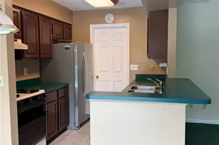 8531 Ravenswood Ln, Macedonia, OH 44056 - Photo 11
