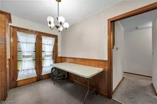 1030 Hillsdale Ave, Lorain, OH 44052 - Photo 11