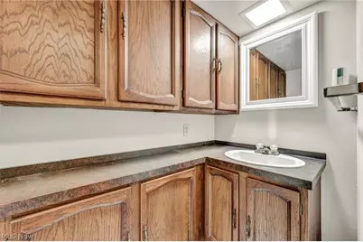 1030 Hillsdale Avenue, Lorain, OH 44052 - Photo 33