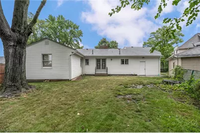 1030 Hillsdale Avenue, Lorain, OH 44052 - Photo 3