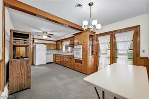 1030 Hillsdale Ave, Lorain, OH 44052 - Photo 9