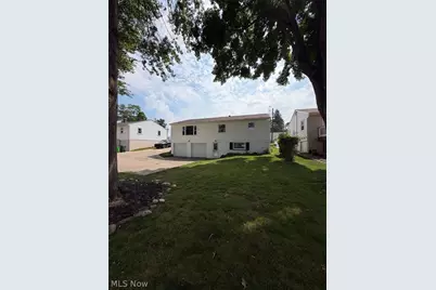 1123 Overridge Avenue SE, North Canton, OH 44720 - Photo 21