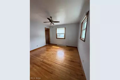 1123 Overridge Avenue SE, North Canton, OH 44720 - Photo 11