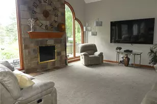 7395 Hunting Lake Dr, Concord Twp, OH 44077 - Photo 7
