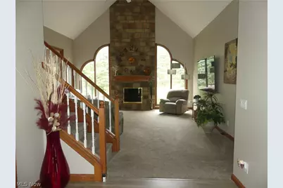7395 Hunting Lake Drive, Concord Twp, OH 44077 - Photo 5