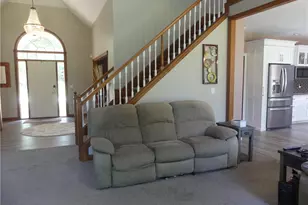 7395 Hunting Lake Dr, Concord Twp, OH 44077 - Photo 5