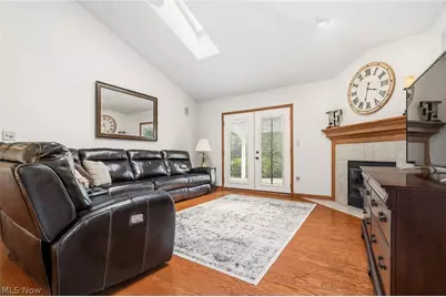 3477 Elmhurst Circle, Uniontown, OH 44685 - Photo 15
