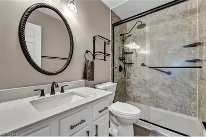 6108 Greenview Trail, North Ridgeville, OH 44039 - Photo 9