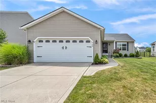 6108 Greenview Trail, North Ridgeville, OH 44039 - Photo 3