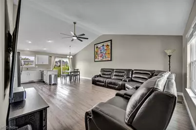 6108 Greenview Trail, North Ridgeville, OH 44039 - Photo 15