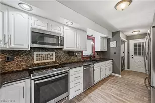 9522 Newton Falls Rd, Ravenna, OH 44266 - Photo 9
