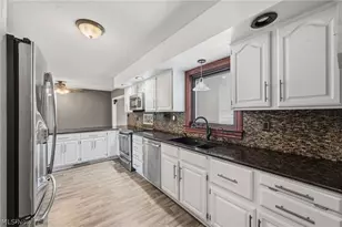 9522 Newton Falls Rd, Ravenna, OH 44266 - Photo 11