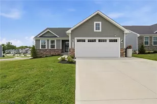 1082 Bookman Ave, Akron, OH 44312 - Photo 1