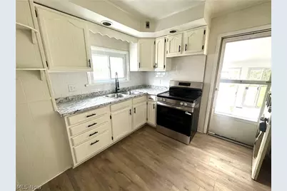 1055 Ambrose Avenue, East Liverpool, OH 43920 - Photo 13