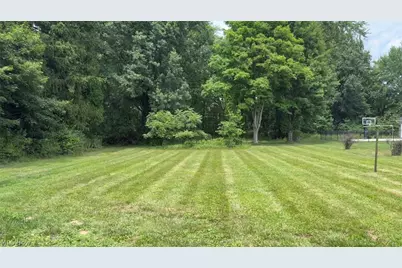 2840 Denver Drive, Poland, OH 44514 - Photo 13
