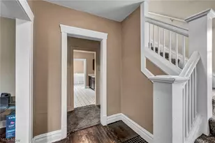 535 Brittain Rd, Akron, OH 44305 - Photo 7