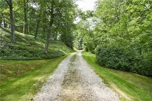 2801 Yellow Creek Rd, Bath, OH 44333 - Photo 29