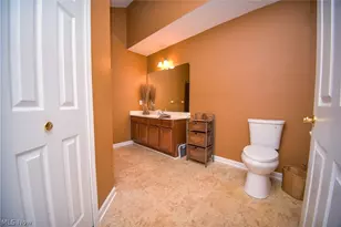 5250 Redford Dr, Brunswick, OH 44212 - Photo 33