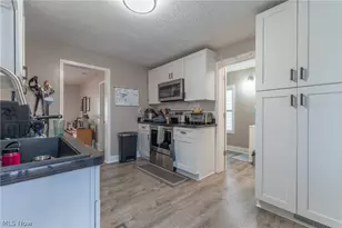 1364 W 58th St, Loveland, OH 44102 - Photo 25