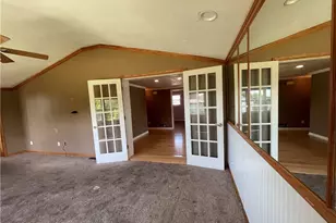 878 Bantam Ridge Rd, Steubenville, OH 43953 - Photo 7