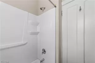 19619 Winslow Rd, Huber Heights, OH 44122 - Photo 29