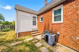 134 E 293rd St, Willowick, OH 44095 - Photo 27