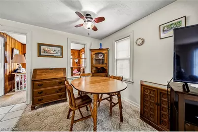 134 E 293rd Street, Willowick, OH 44095 - Photo 7