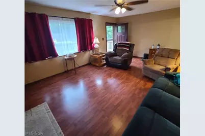 171 Pyle Place, Adena, OH 43901 - Photo 9