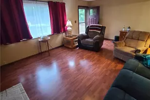 171 Pyle Pl, Adena, OH 43901 - Photo 9