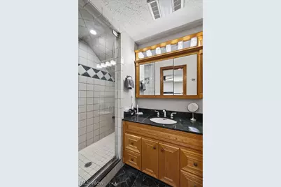 8230 Yorkshire Drive, Mentor, OH 44060 - Photo 21