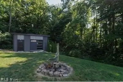 13862 Lawnfield Street SW, Beach City, OH 44608 - Photo 37