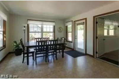 13862 Lawnfield Street SW, Beach City, OH 44608 - Photo 11