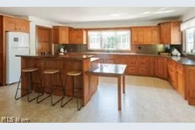 13862 Lawnfield Street SW, Beach City, OH 44608 - Photo 7