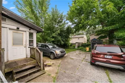 250 Plymouth Road, Eastlake, OH 44095 - Photo 23