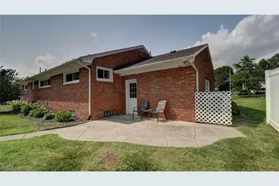 3122 Sweitzer Street NW, Uniontown, OH 44685 - Photo 33