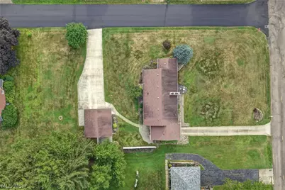 3122 Sweitzer Street NW, Uniontown, OH 44685 - Photo 37