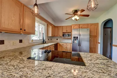 3122 Sweitzer Street NW, Uniontown, OH 44685 - Photo 7
