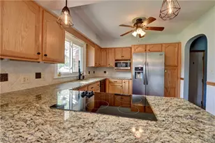 3122 Sweitzer St NW, Uniontown, OH 44685 - Photo 7