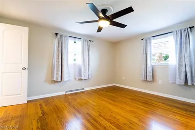 211 Fairview Avenue, Baltimore, OH 43105 - Photo 27