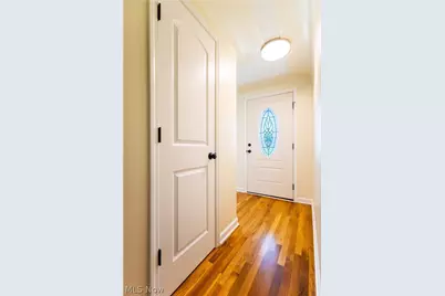 211 Fairview Avenue, Baltimore, OH 43105 - Photo 5