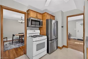 8485 Forestview Ave, Mentor, OH 44060 - Photo 15