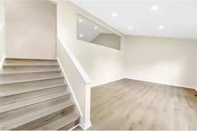 1216 Waldo Way, Twinsburg, OH 44087 - Photo 3