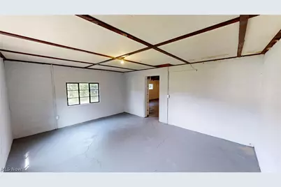 34 W Lewis Street, Struthers, OH 44471 - Photo 27